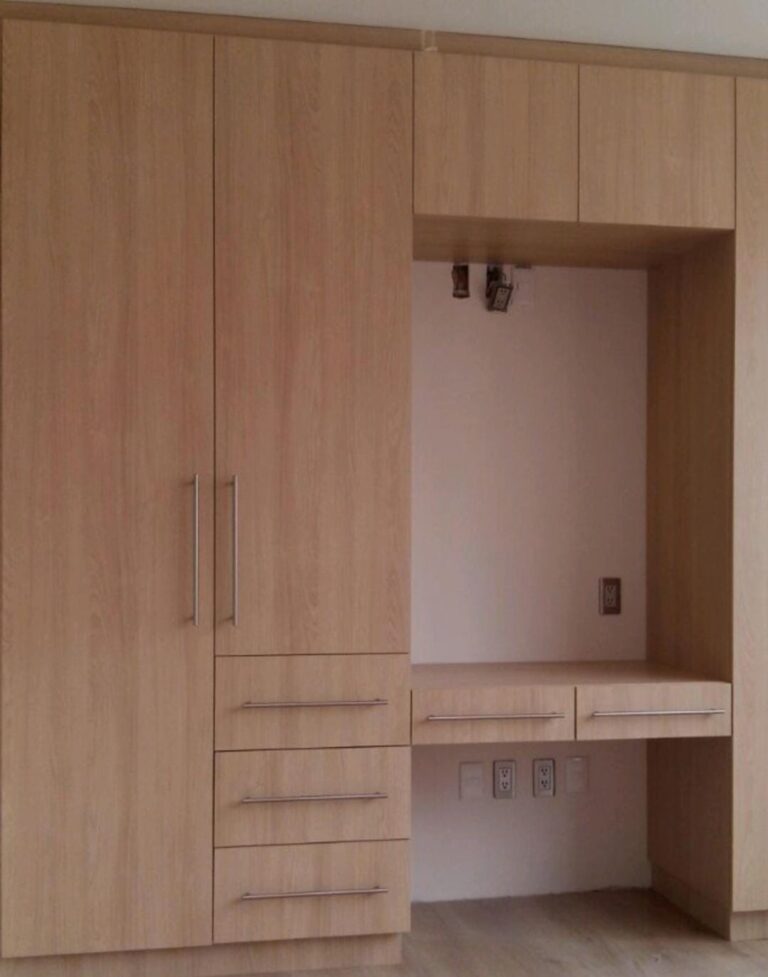 Closets 13