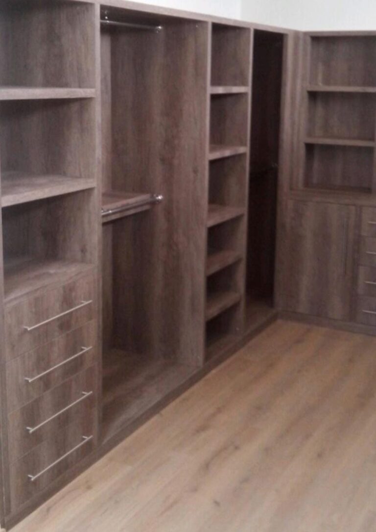 Closets 15