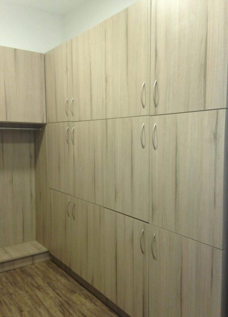 Closets 16